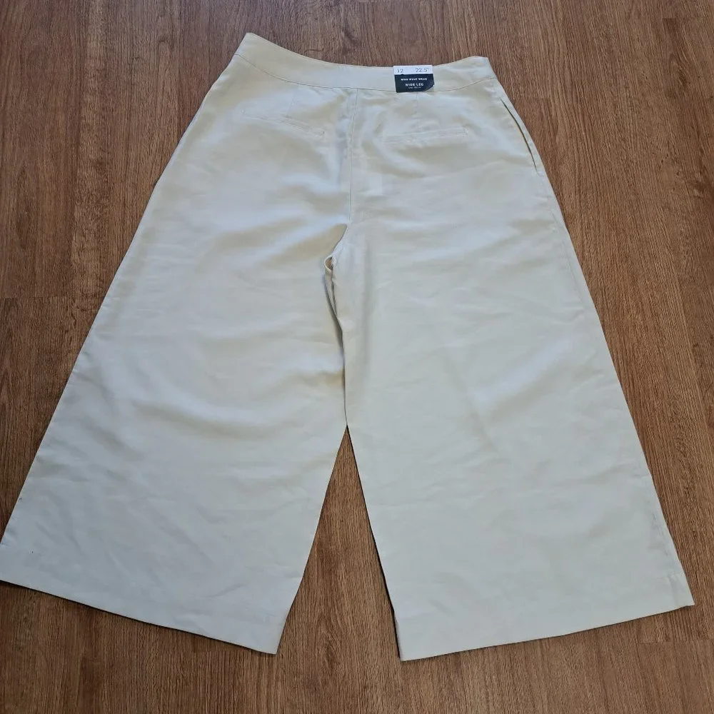 Who What Wear Wide Leg Crop High Rise Cream Pant Size 12 Misses NWT